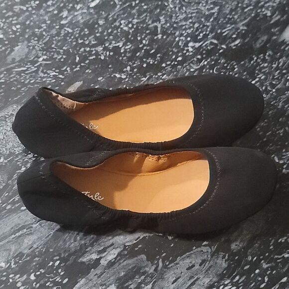 BRAND NEW HERSTYLE CONFORTABLE SOFT ROUND TOE FLAT SLIP-ON LOAFER SHOES - Picture 8 of 16